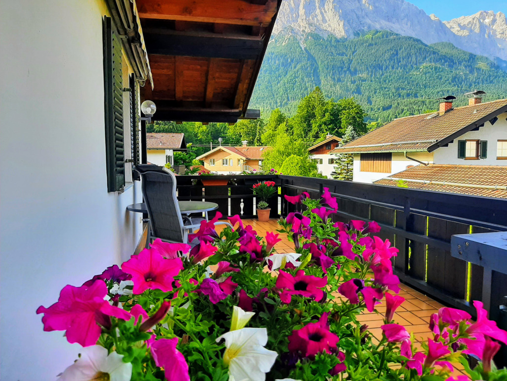 The balcony of the vacation apartment